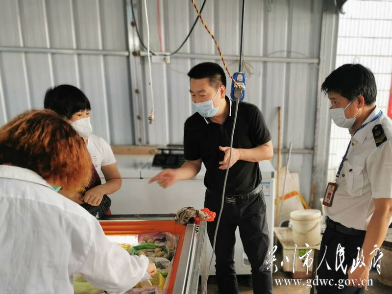 圖6 柯建春副局長帶隊督導重點環節食品安全大檢查工作.jpg