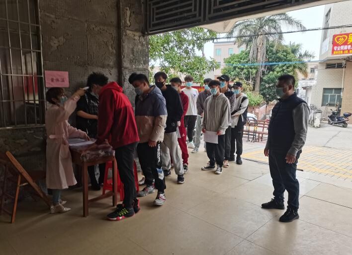 2021年度春季應征青年初檢初審工作——嚴把體檢關口 選送優質兵員  2021.1.28_3